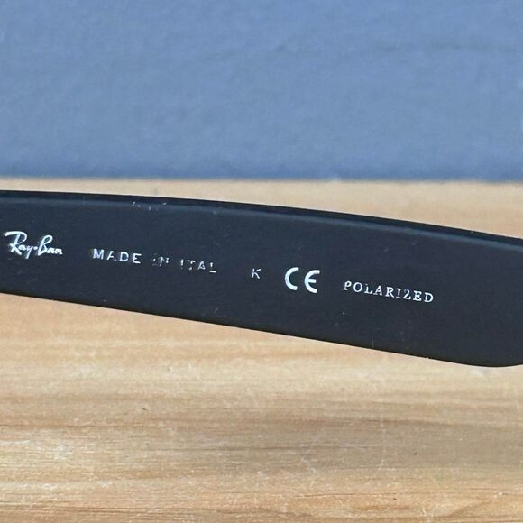 Ray-Ban RB2132 622/58 New Wayfarer Unisex Black Sunglasses Acetate Frame-Only - Picture 6 of 7